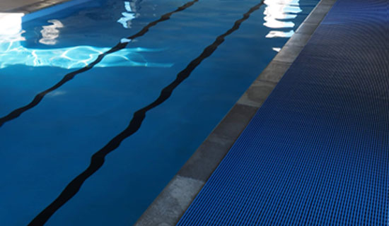 Swimming pool matting